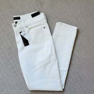 NWT Banana Republic Skinny White Denim Capris
